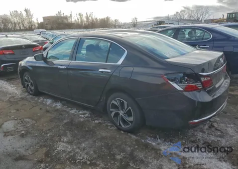 2016 Honda Accord Lx z USA, uszkodzony, nr VIN 1HGCR2F38GA216359